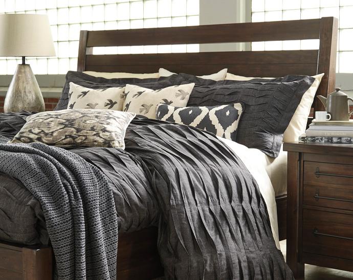 Panel Bed