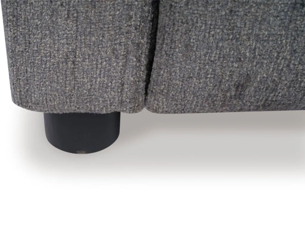 imgi_33_34270-FOOT-DETAIL-SW.webp