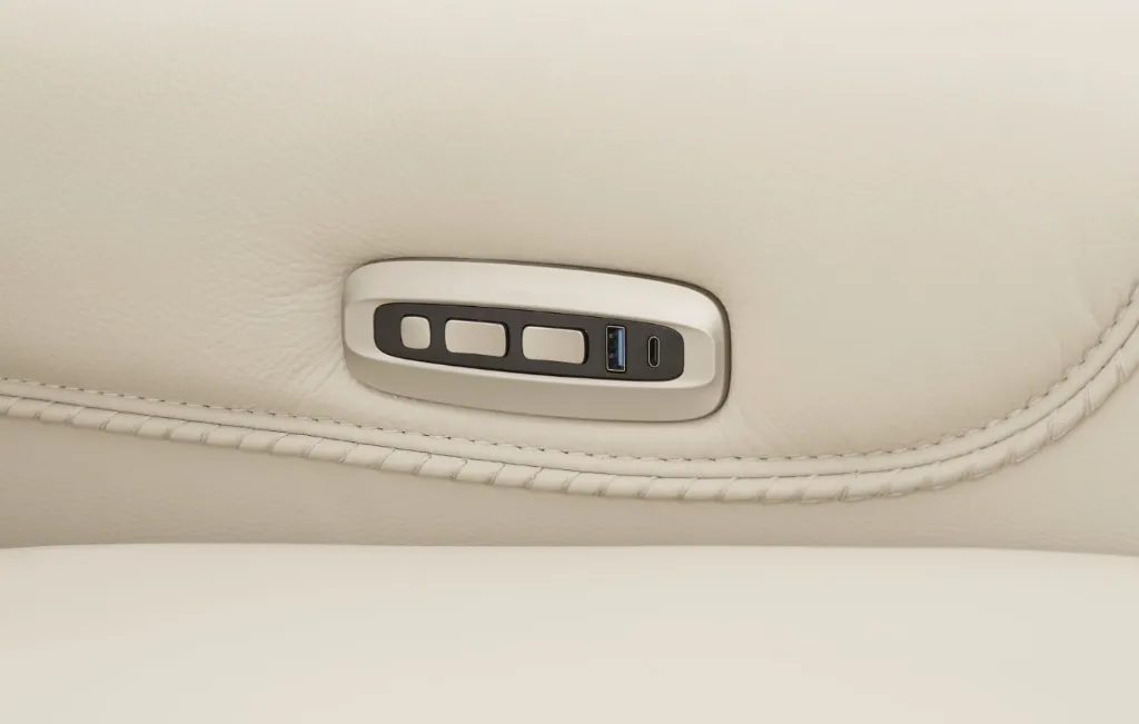 U66001-PWR-USB.webp