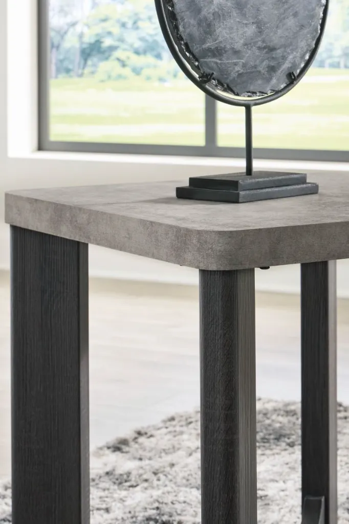 T251-13-END-DETAIL.webp