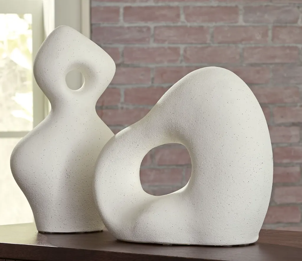Arthrow Sculpture-4.webp